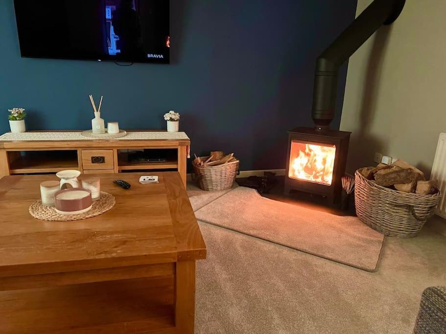 Countryside Converted Barn With Hot Tub 뉴턴애벗 외부 사진