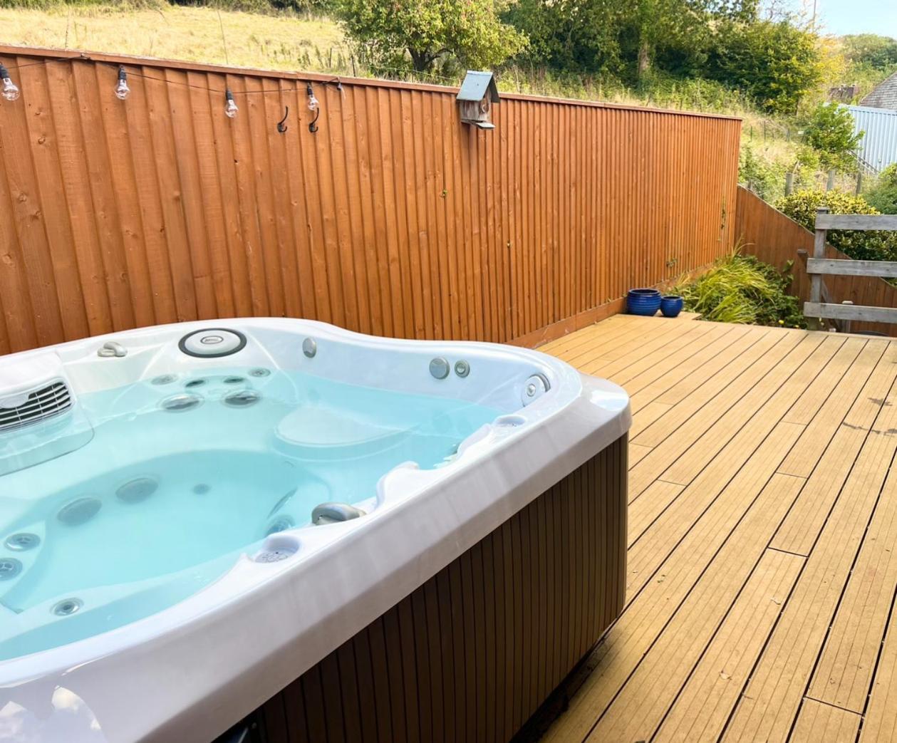 Countryside Converted Barn With Hot Tub 뉴턴애벗 외부 사진